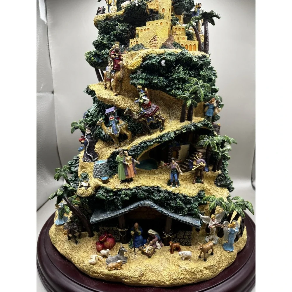 Thomas Kinkade Glory To The Newborn King Nativity Lighted Christmas Music Tree